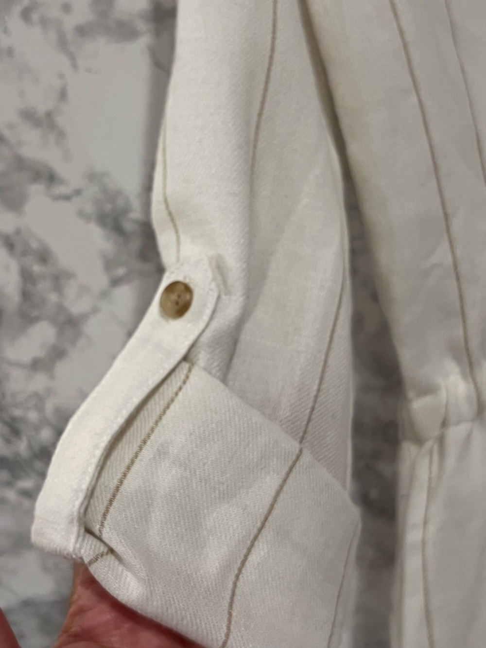 Dizzy Cream Button-Front Drawstring Shirt - Picture 6 of 7
